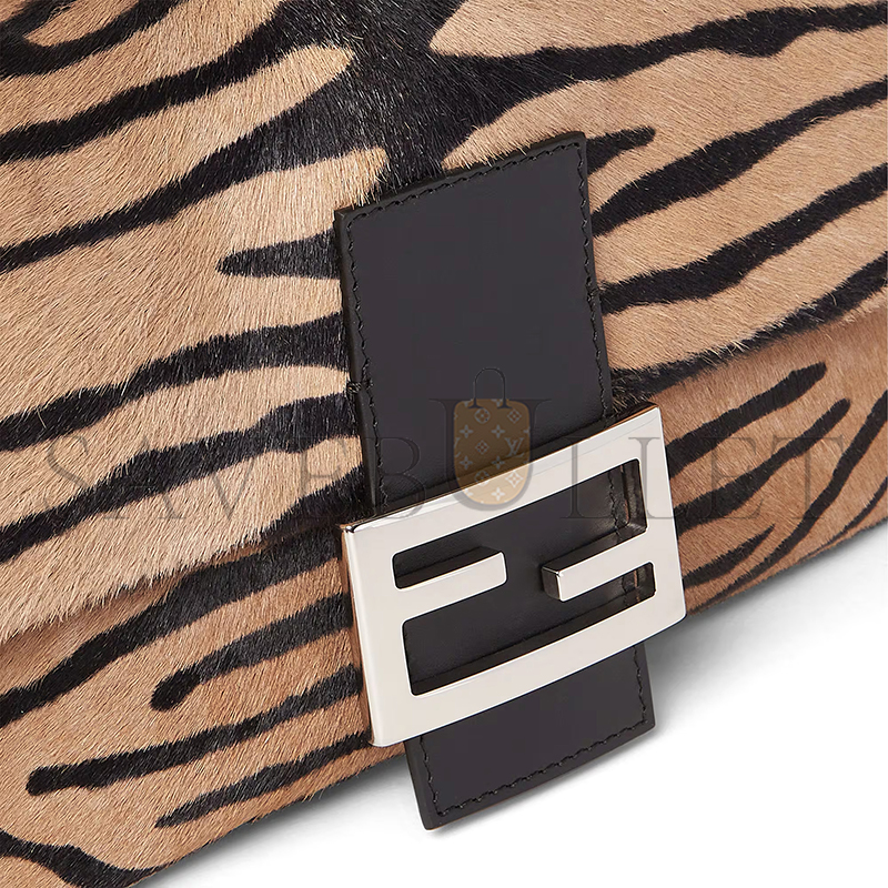 FENDI BAGUETTE® 26424 TIGER-PRINT PONY-EFFECT LEATHER RE EDITION BAG 8BR850B16BF0ERR (26*14*4cm)
